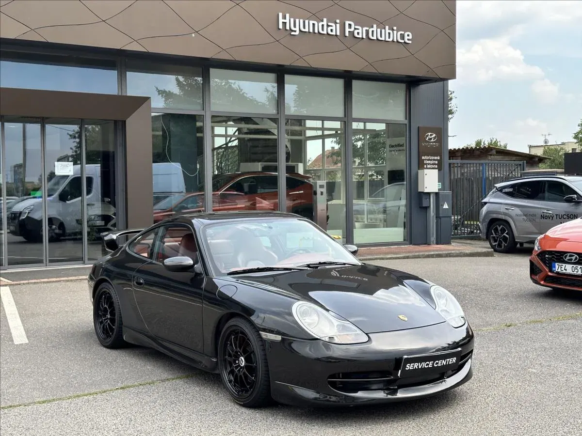 Porsche 911 - Obrázek 1