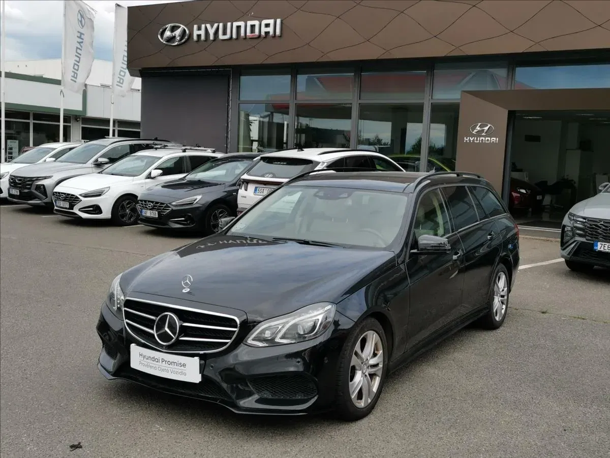 Mercedes-Benz Třídy E - Obrázek 1
