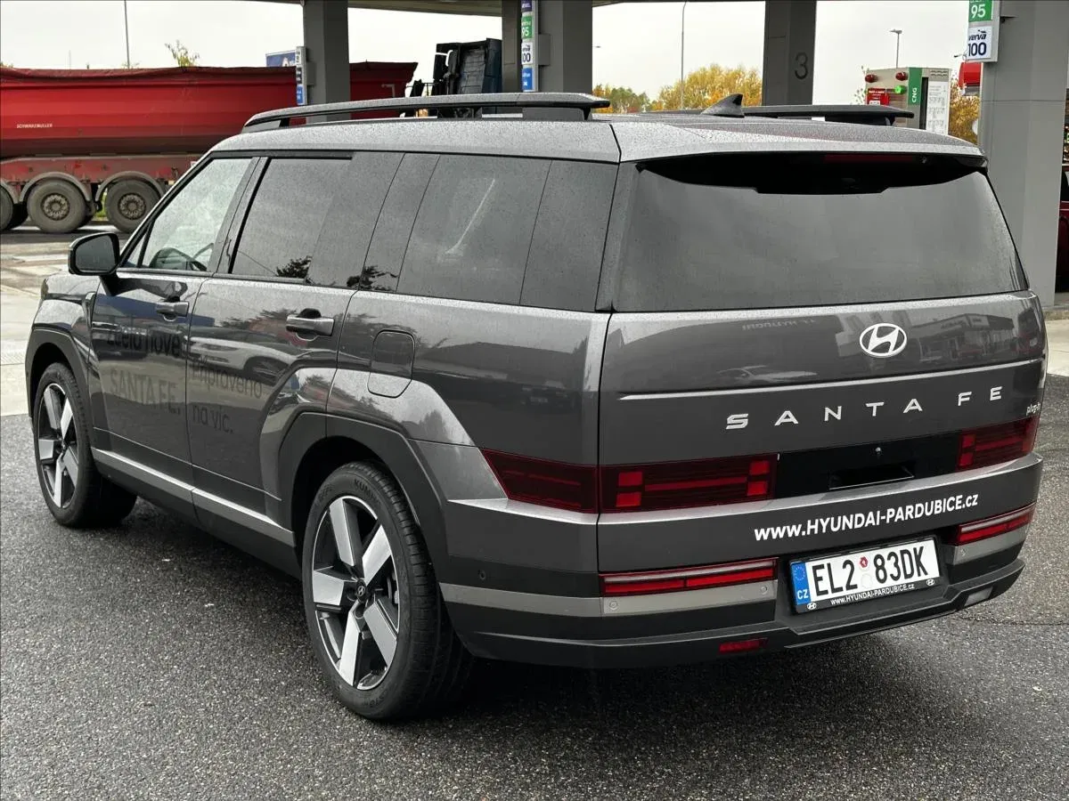 Hyundai Santa Fe - Náhled 4