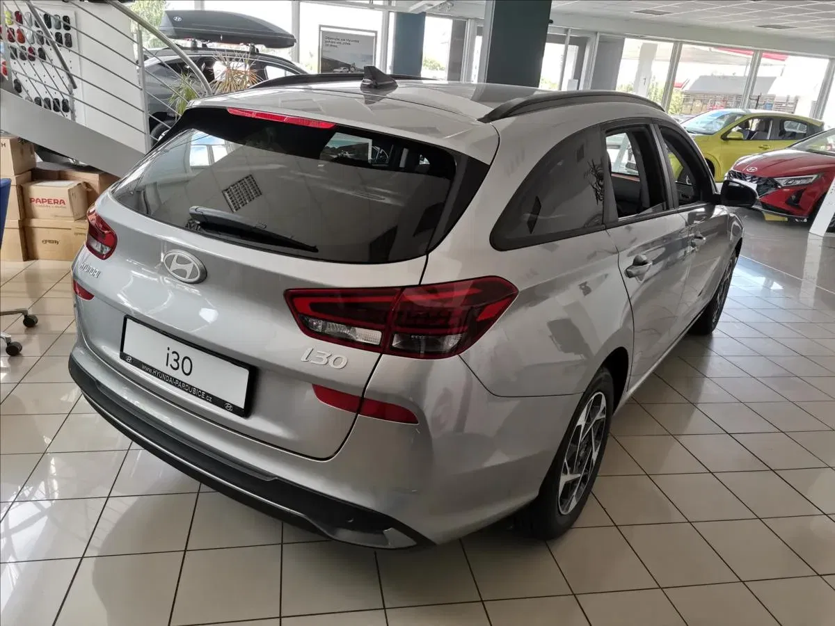 Hyundai i30 - Náhled 2