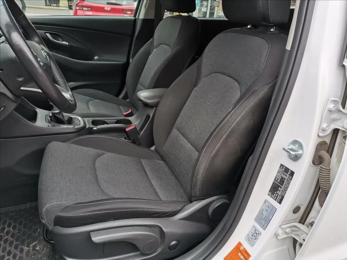 Hyundai i30 - Náhled 7