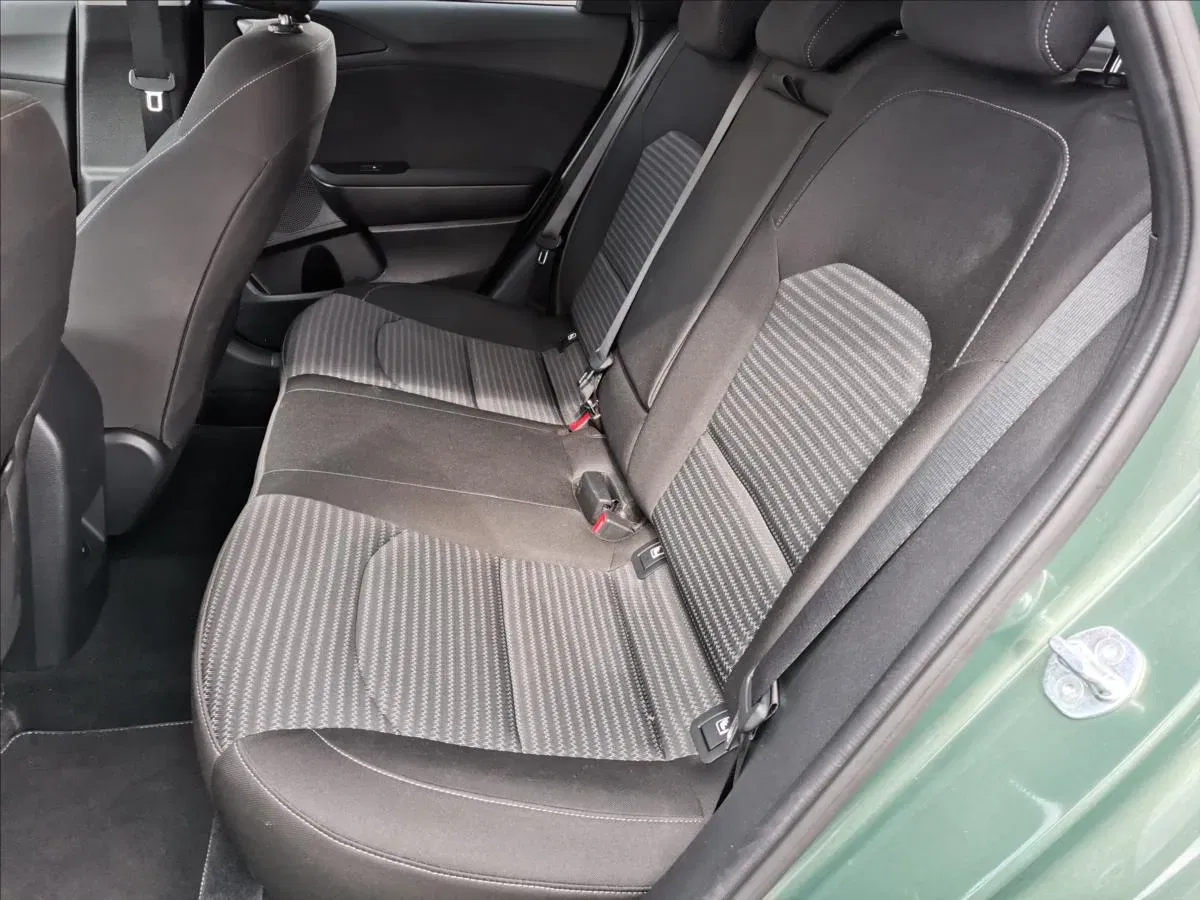 Kia Ceed - Náhled 8
