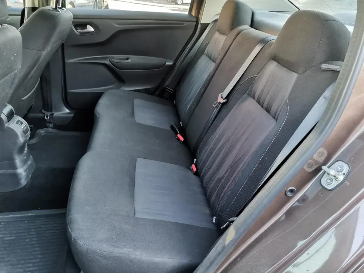 Peugeot 301 - Náhled 8