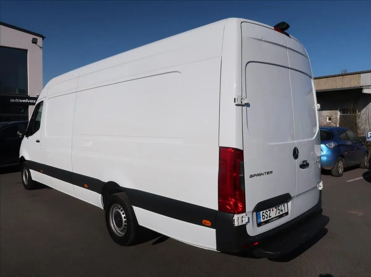 Mercedes-Benz Sprinter - Náhled 4
