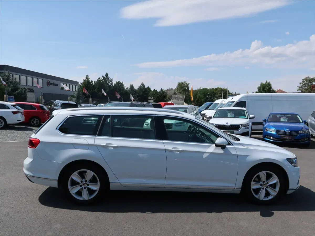 Volkswagen Passat - Náhled 5