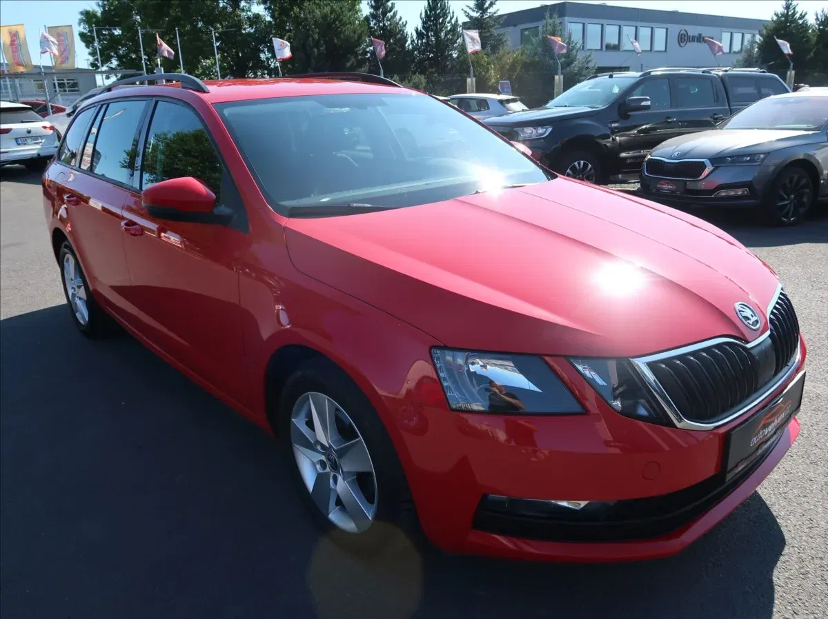 Škoda Octavia - Náhled 2