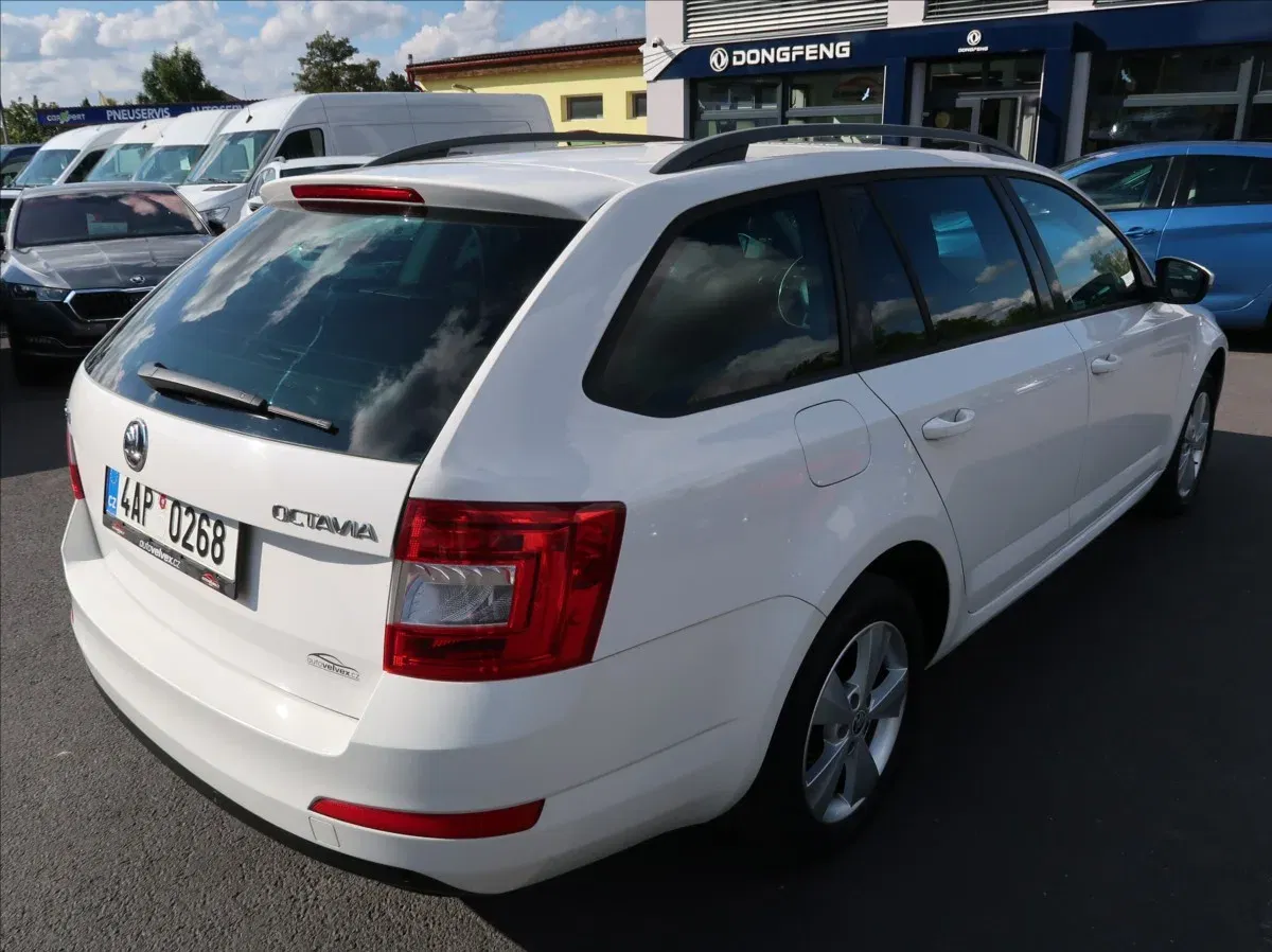 Škoda Octavia - Náhled 3