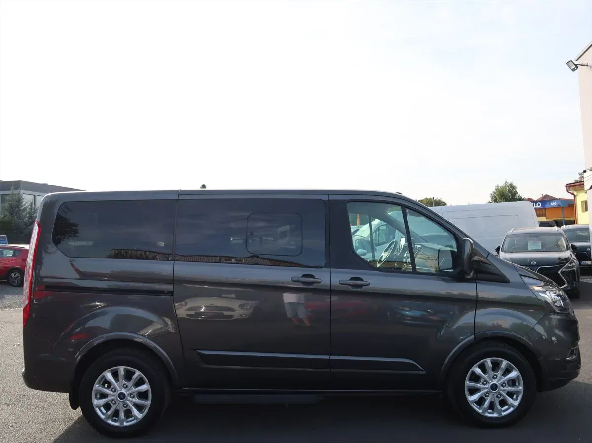 Ford Tourneo Custom - Náhled 6