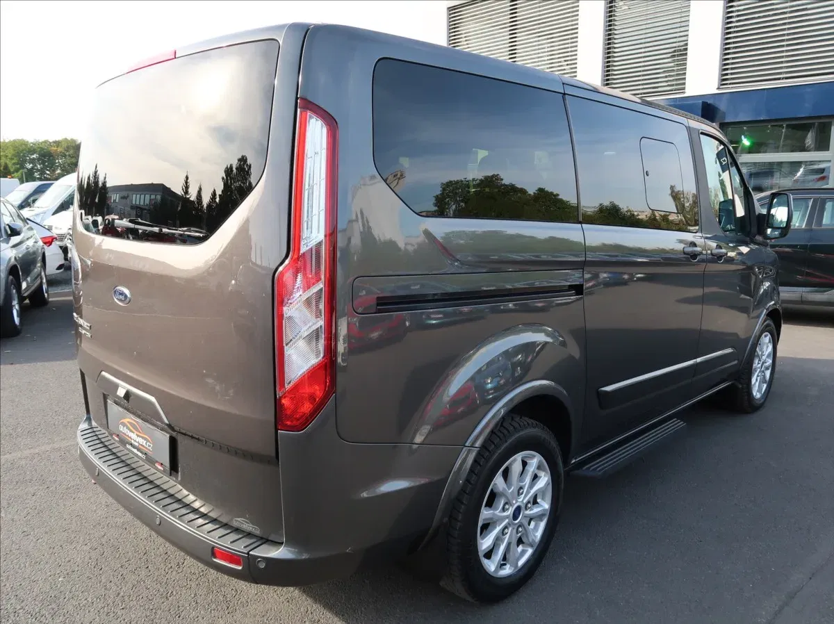 Ford Tourneo Custom - Náhled 3
