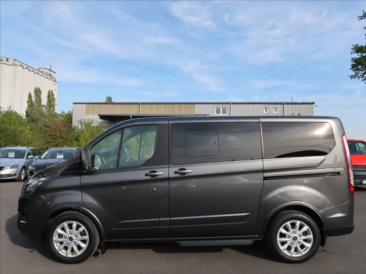 Ford Tourneo Custom - Náhled 5