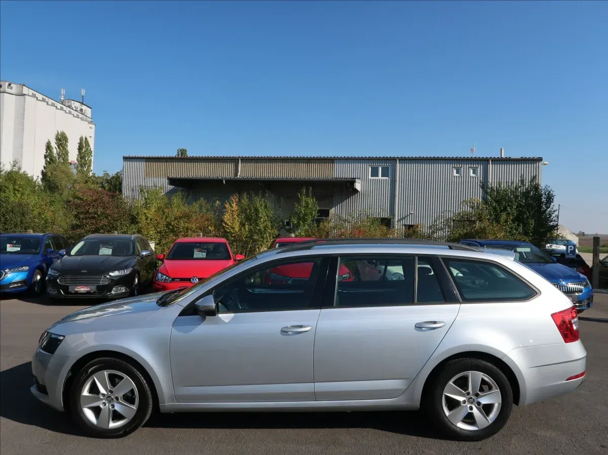 Škoda Octavia - Náhled 5