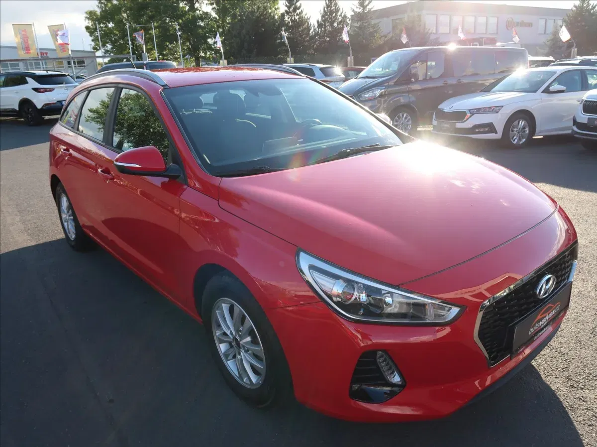 Hyundai i30 - Náhled 2