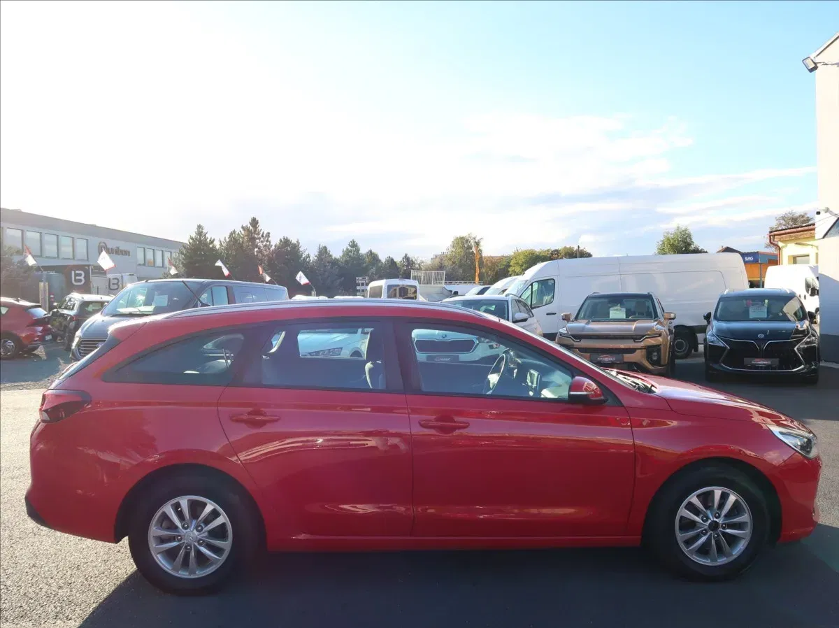 Hyundai i30 - Náhled 6