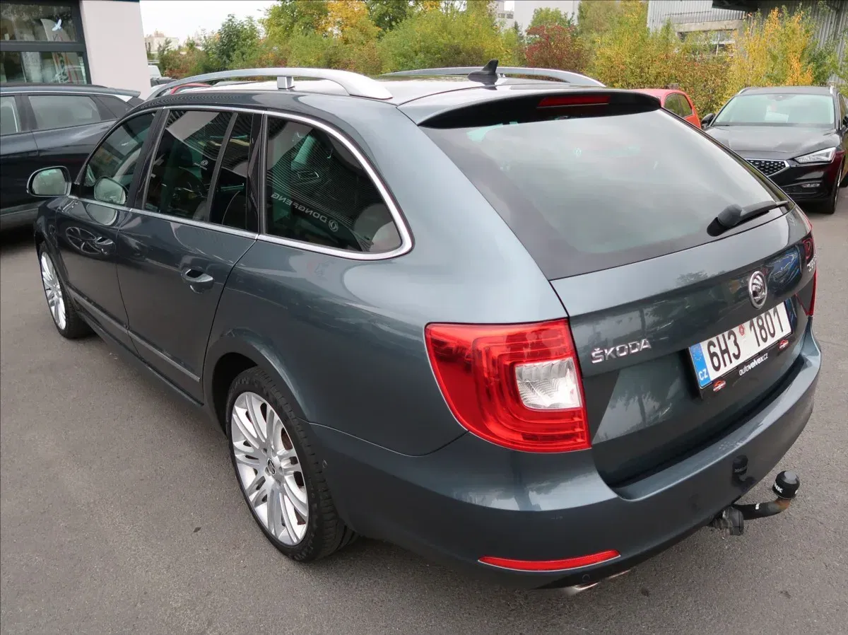 Škoda Superb - Náhled 4