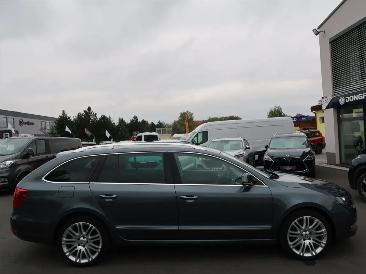 Škoda Superb - Náhled 5