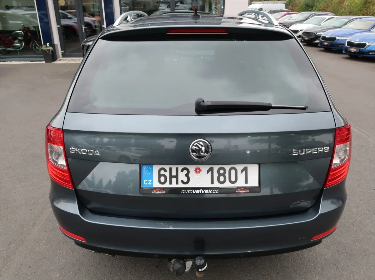 Škoda Superb - Náhled 8