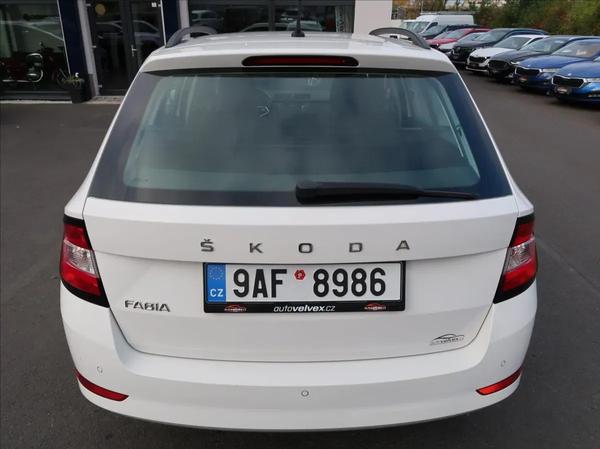 Škoda Fabia - Náhled 8