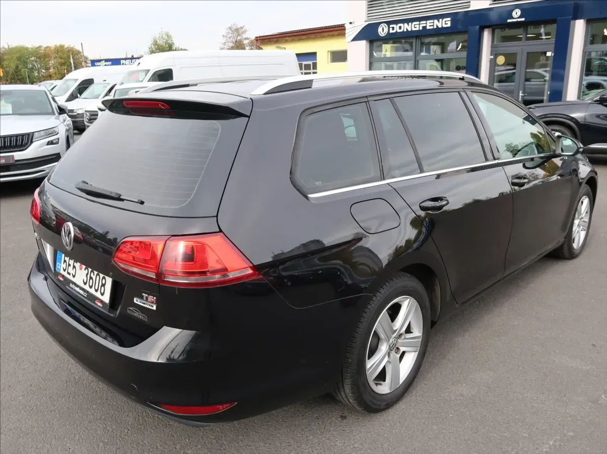 Volkswagen Golf - Náhled 3