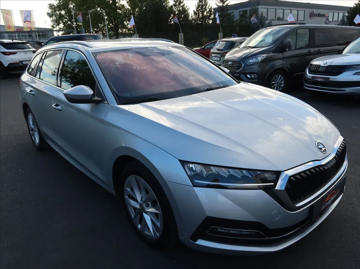 Škoda Octavia - Náhled 2