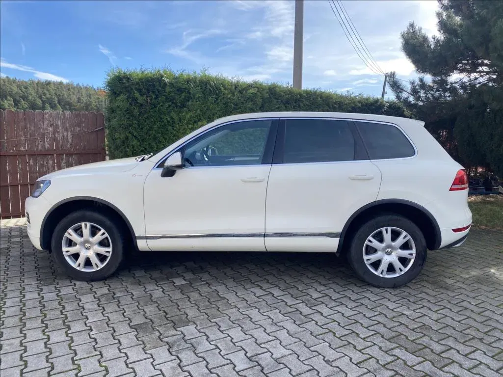 Volkswagen Touareg - Náhled 2