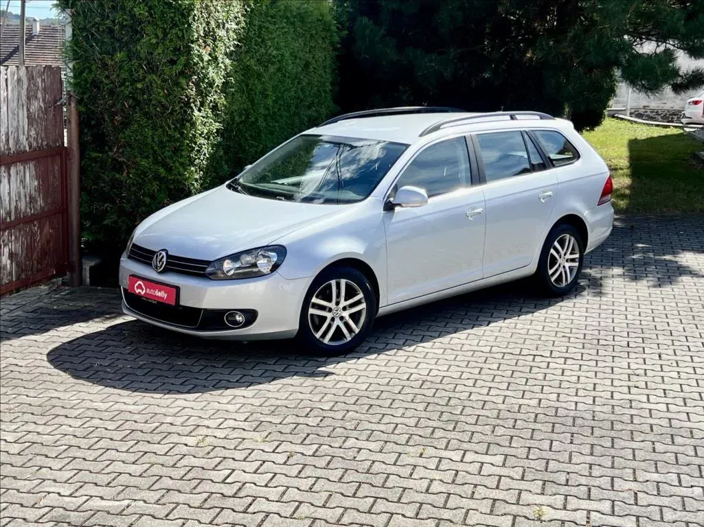 Volkswagen Golf - Obrázek 1