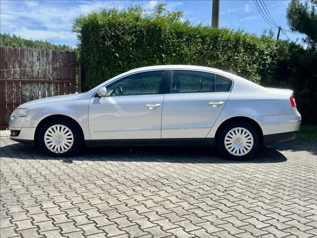 Volkswagen Passat - Náhled 2