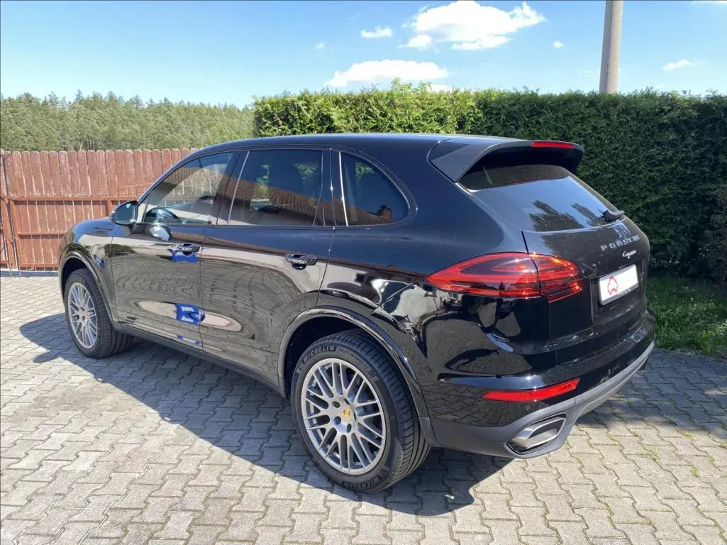 Porsche Cayenne - Náhled 3