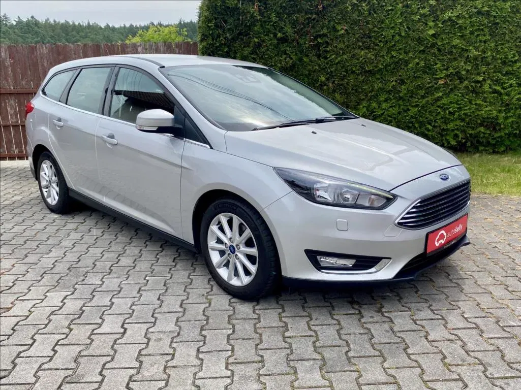 Ford Focus - Náhled 7