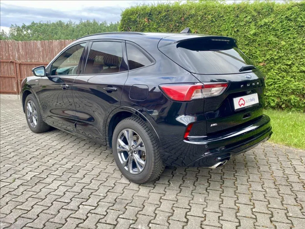 Ford Kuga - Náhled 4