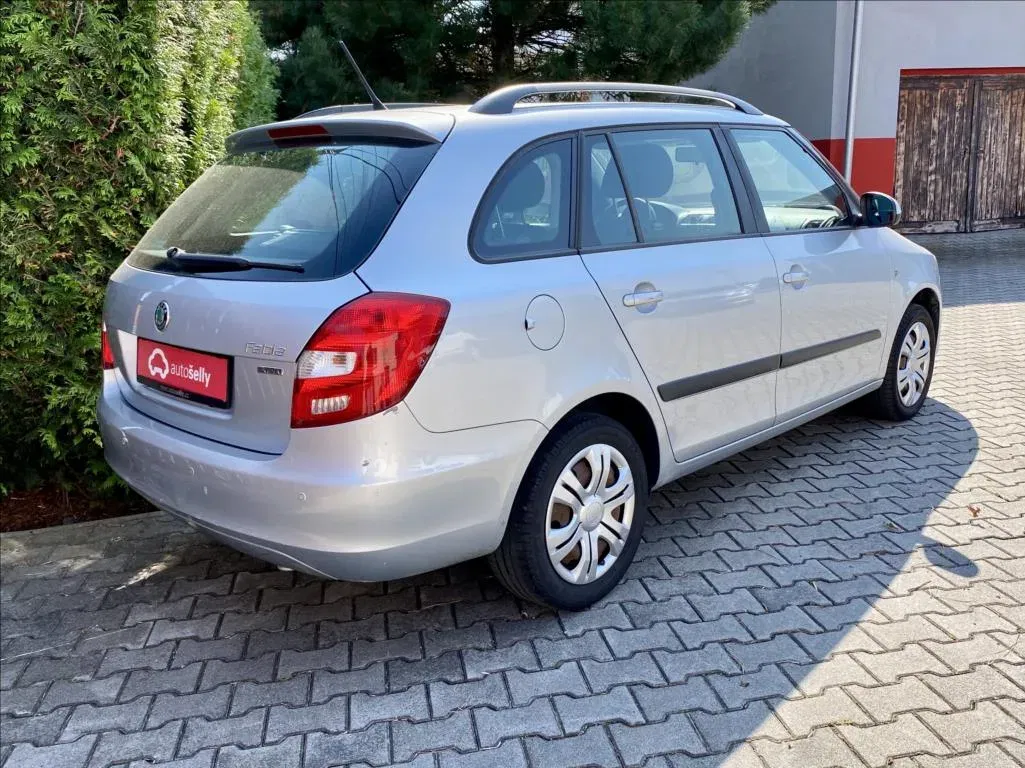 Škoda Fabia - Náhled 5