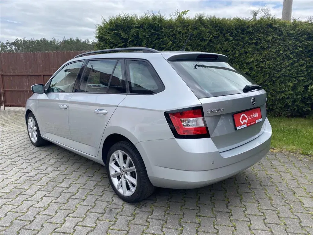 Škoda Fabia - Náhled 3