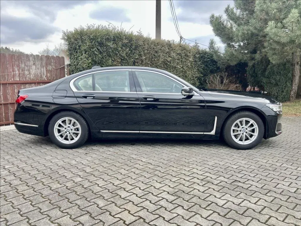 BMW Řada 7 - Náhled 6
