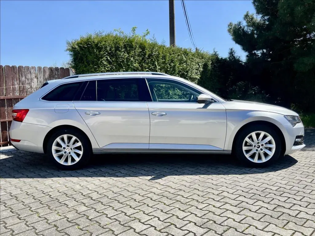 Škoda Superb - Náhled 6