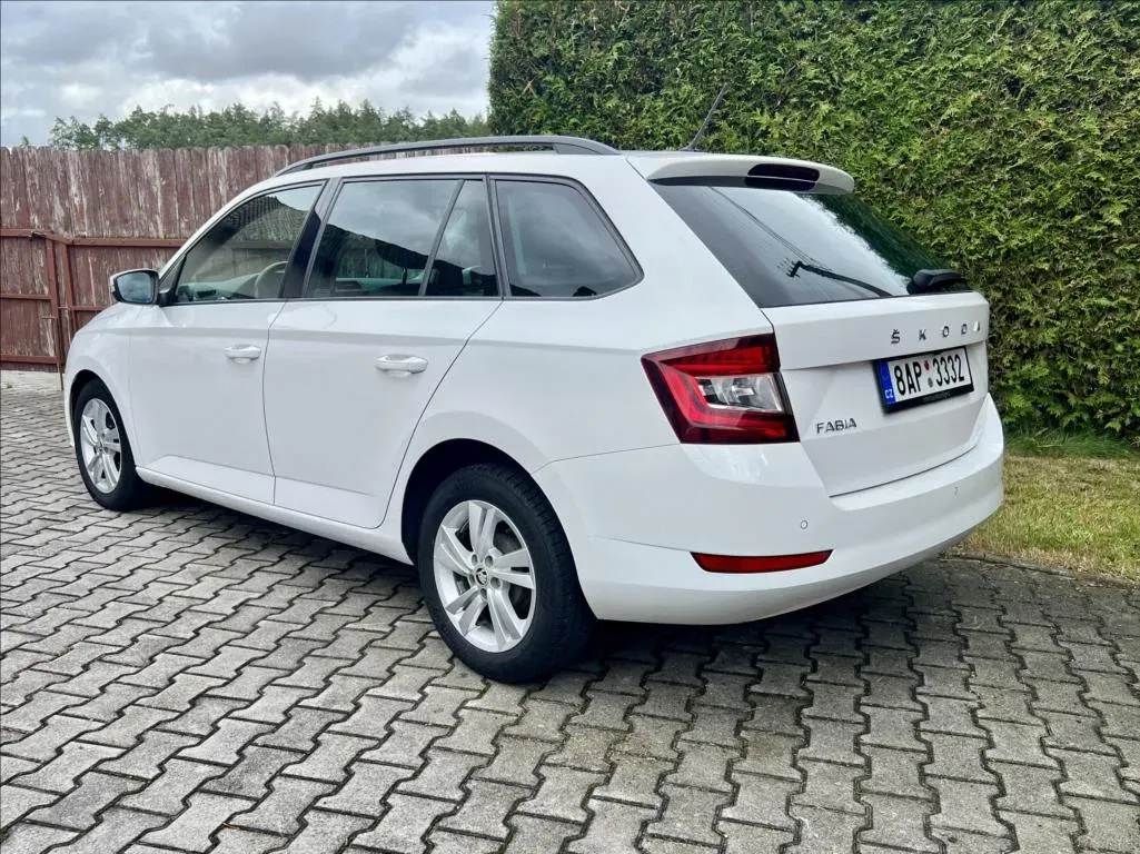 Škoda Fabia - Náhled 3