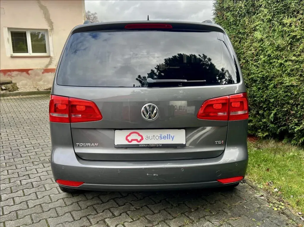 Volkswagen Touran - Náhled 4