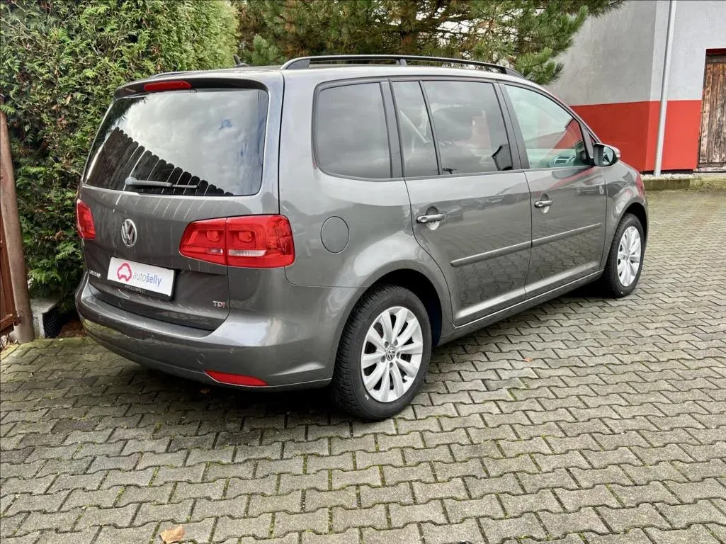 Volkswagen Touran - Náhled 5
