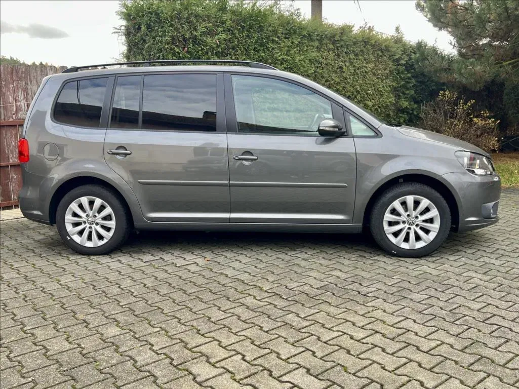 Volkswagen Touran - Náhled 6