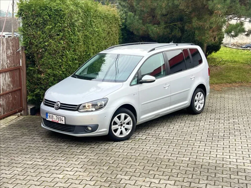 Volkswagen Touran - Obrázek 1