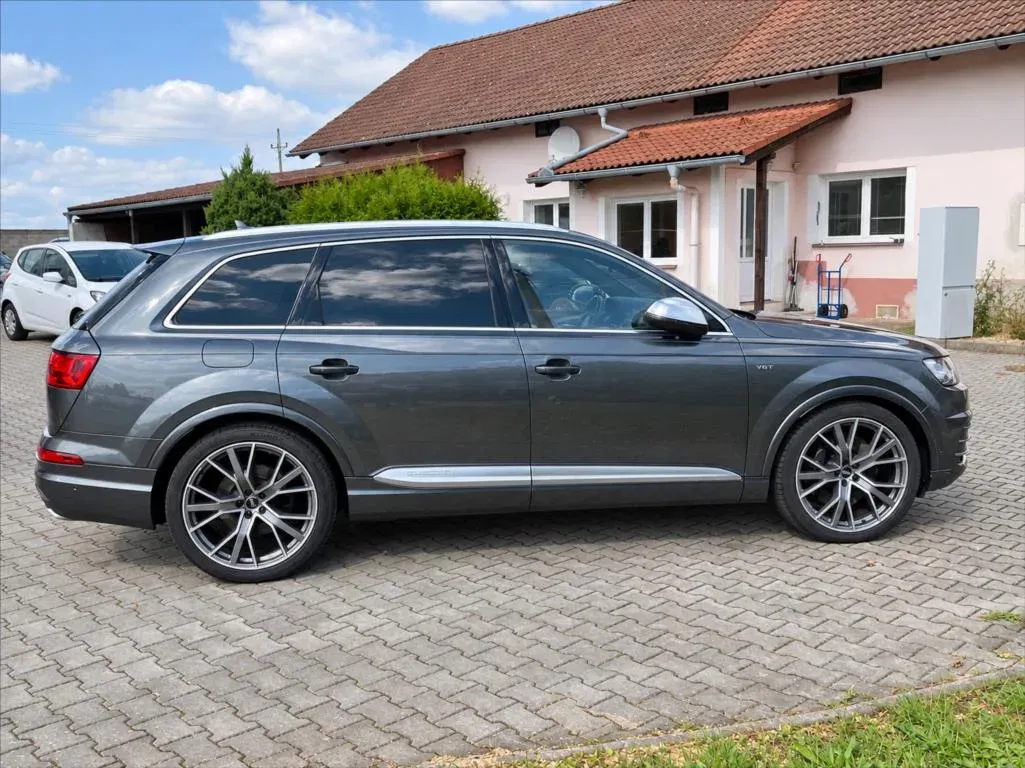 Audi SQ7 - Náhled 6