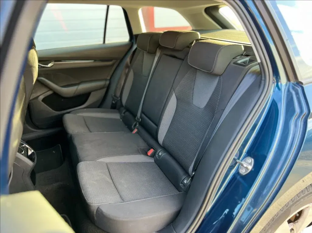 Škoda Octavia - Náhled 6