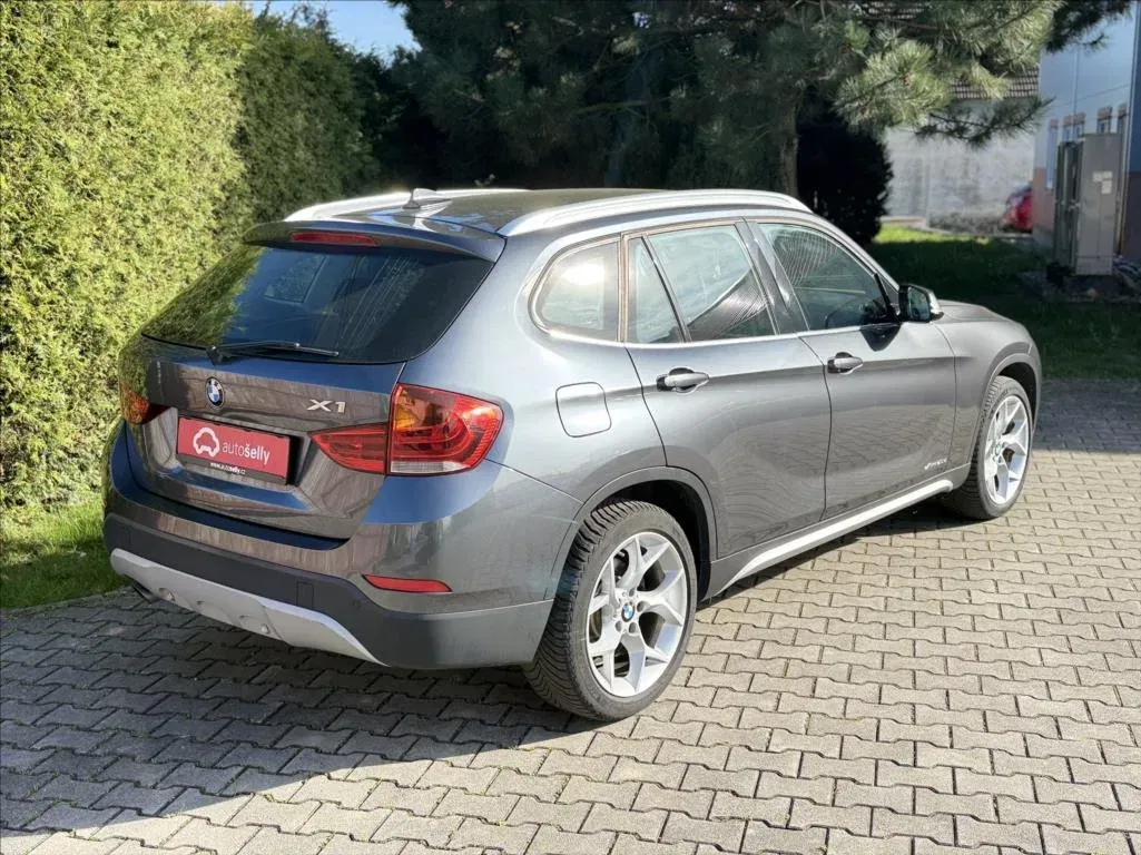 BMW X1 - Náhled 7