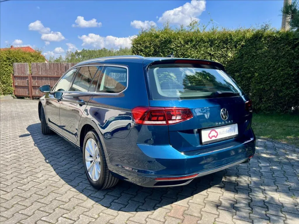 Volkswagen Passat - Náhled 3