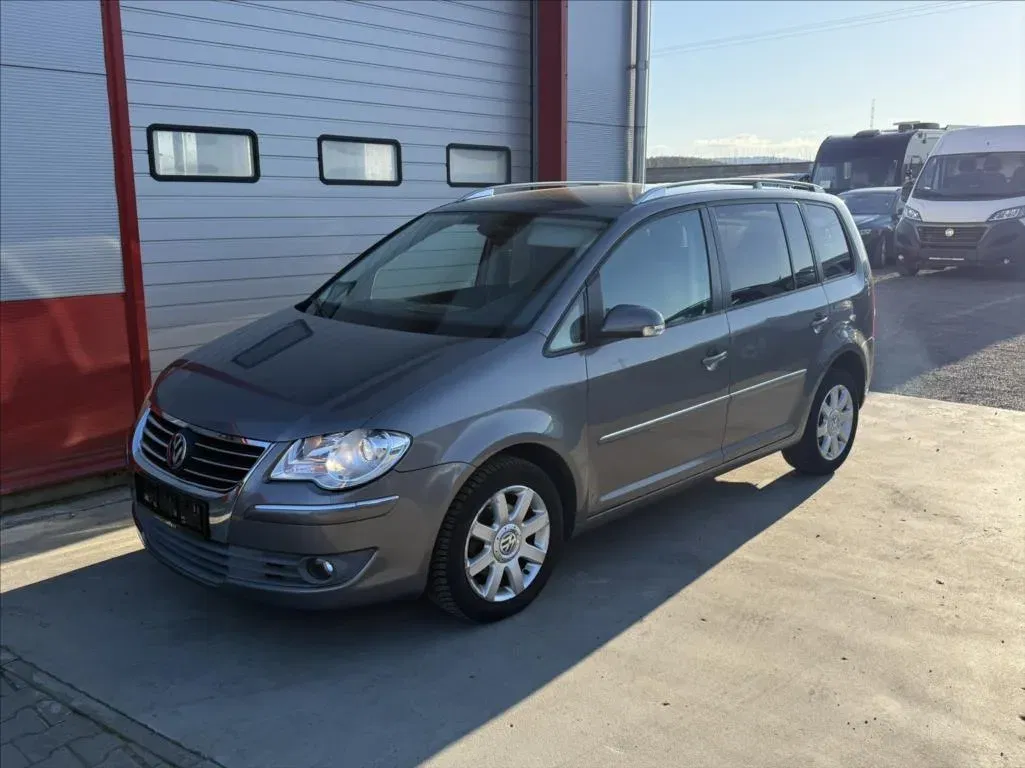 Volkswagen Touran - Obrázek 1