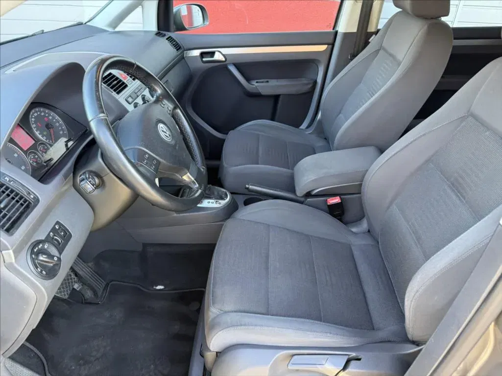 Volkswagen Touran - Náhled 5