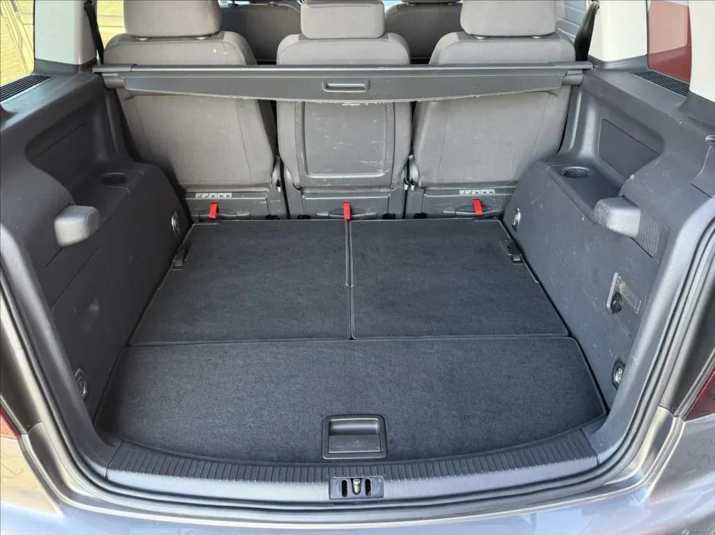 Volkswagen Touran - Náhled 8