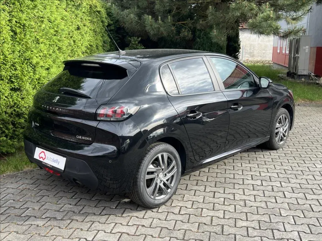 Peugeot 208 - Náhled 5