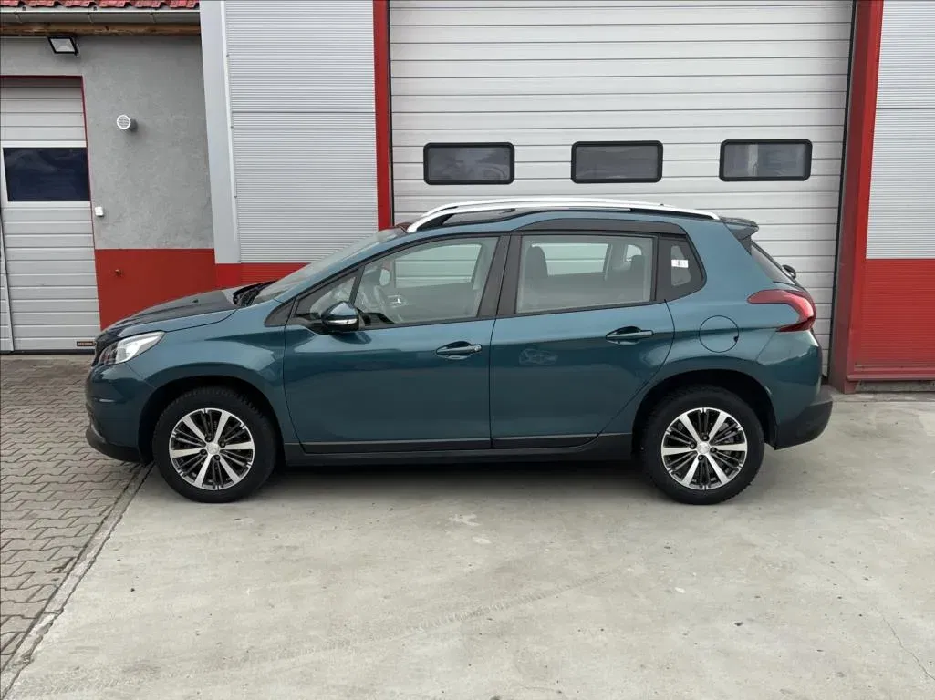 Peugeot 2008 - Náhled 2