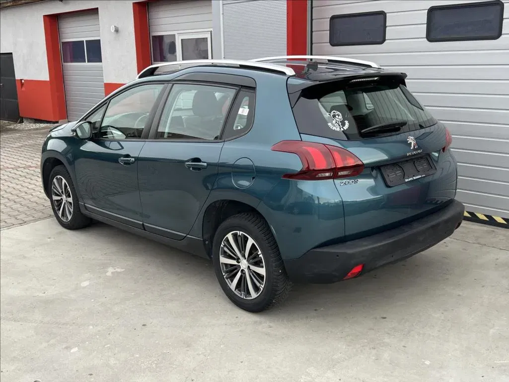 Peugeot 2008 - Náhled 3