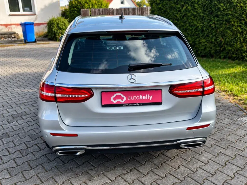 Mercedes-Benz Třídy E - Náhled 4