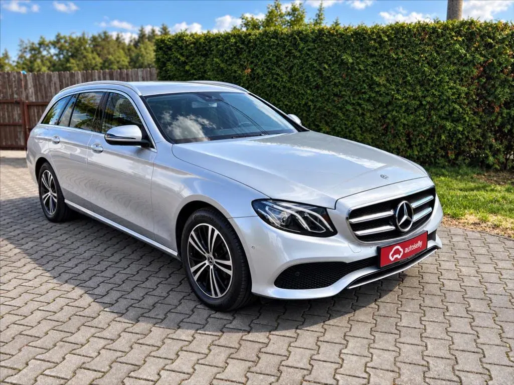 Mercedes-Benz Třídy E - Náhled 7